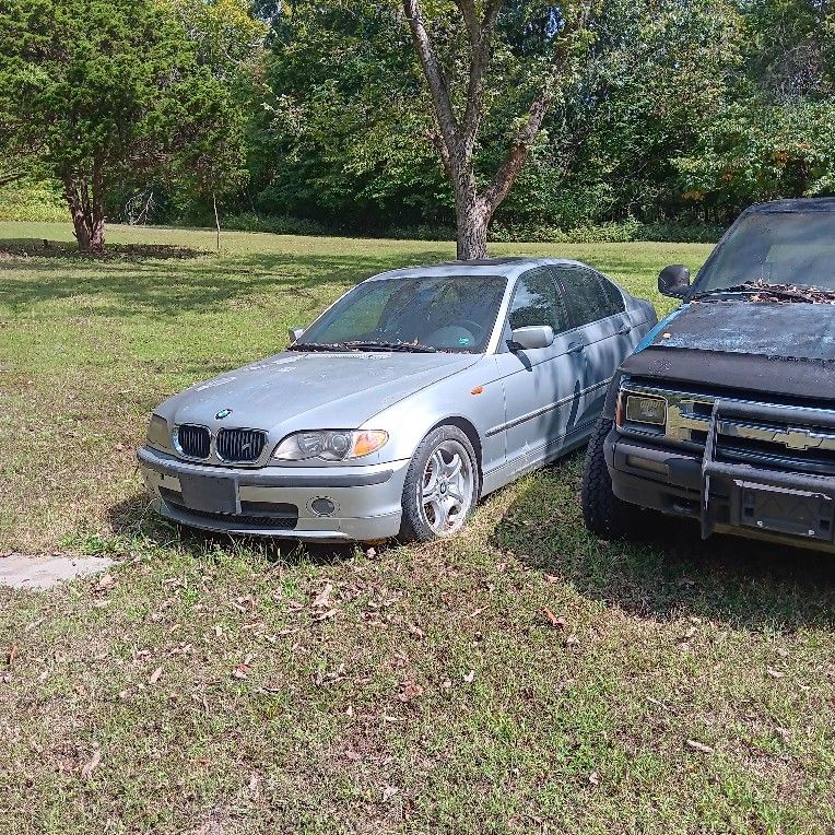 Complete 2003 BMW 330i Parting Out All Parts Available