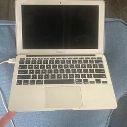 MacBook Air 11”