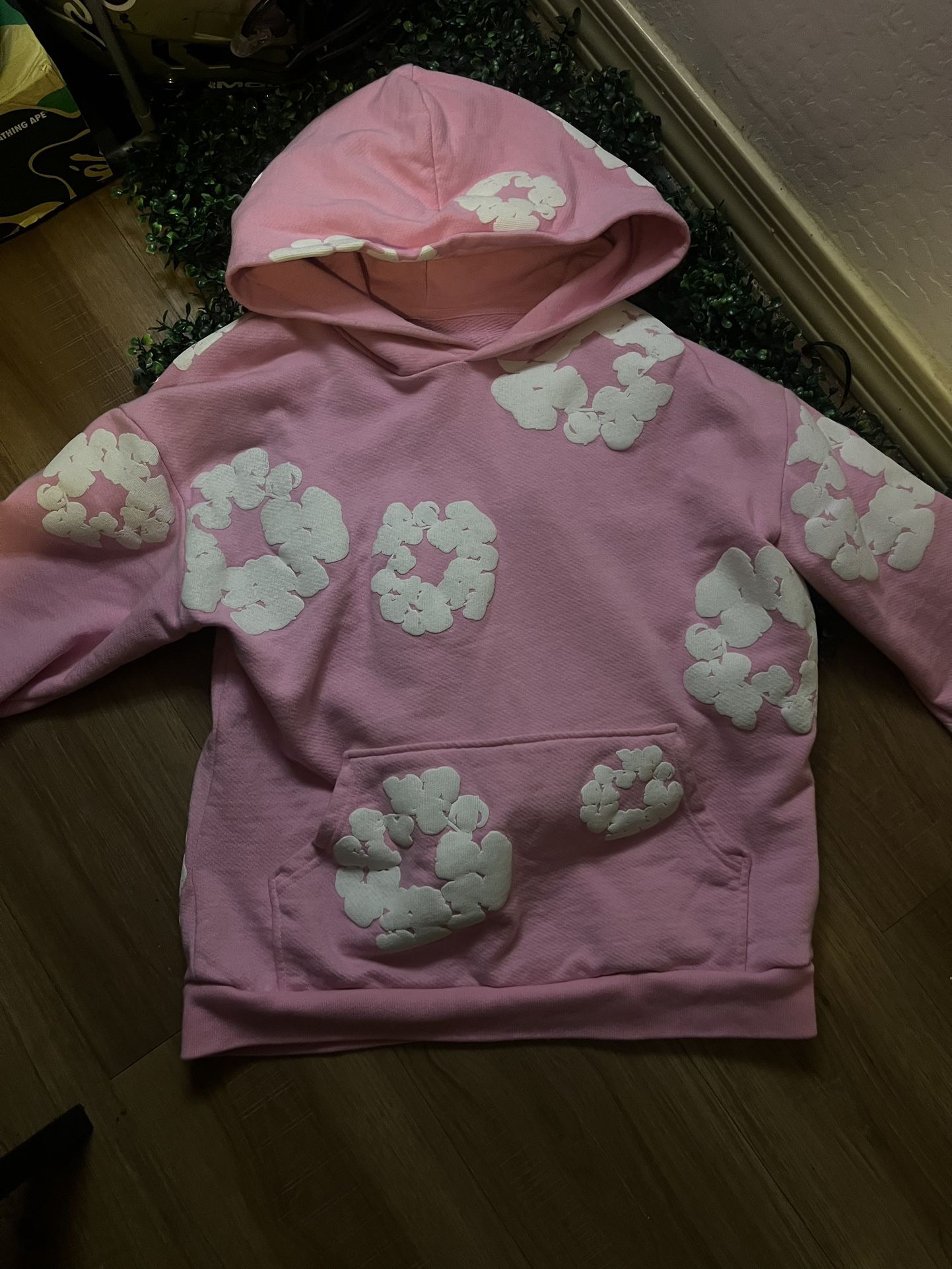 Spider,hoodie,pink,medium