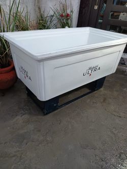 Ice Chest