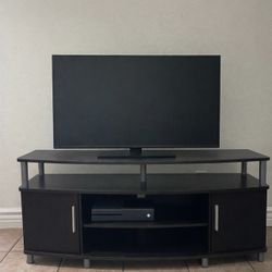 TV Console 47” 