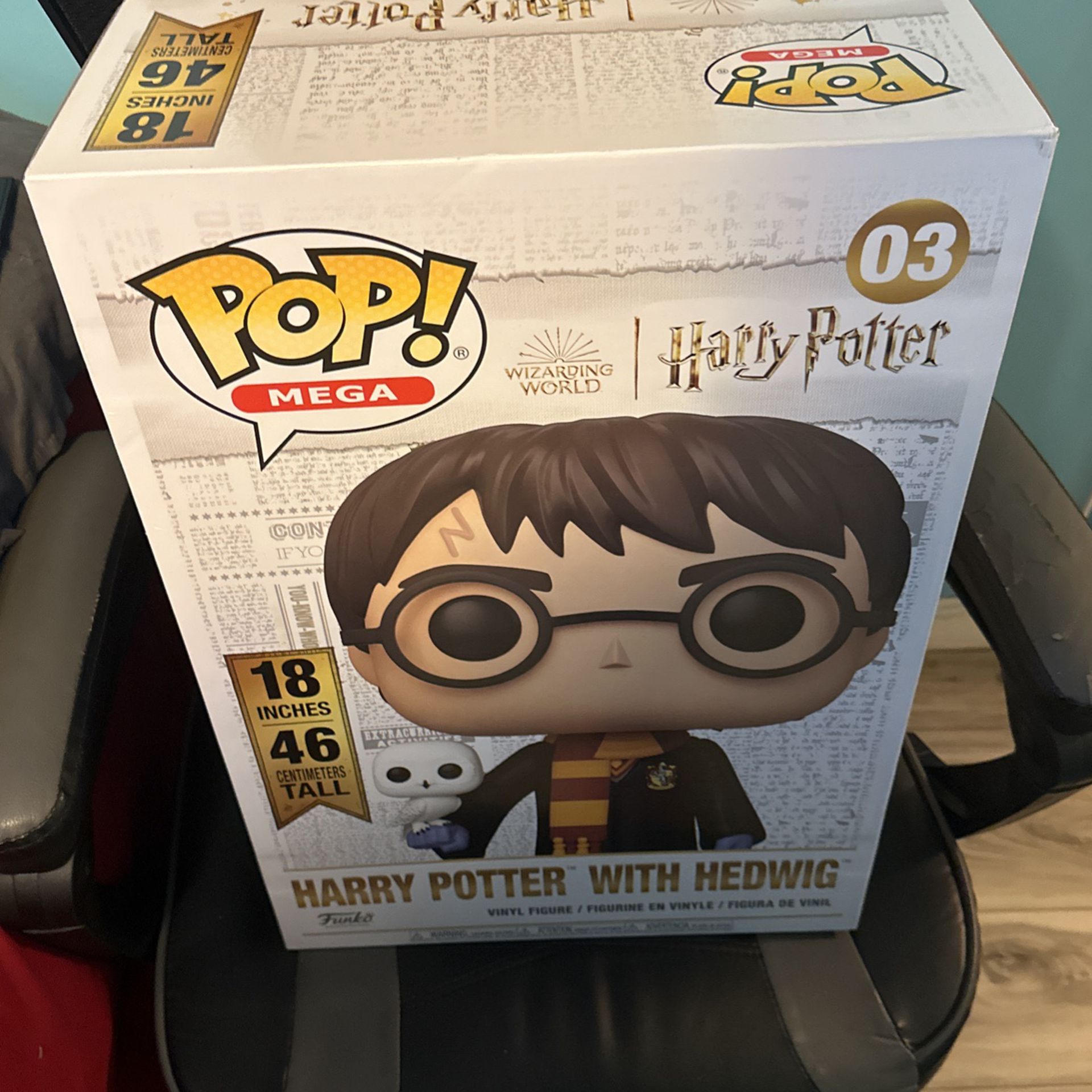 Harry Potter With Hedwig 18 Inches Tall 46 Cm Tall
