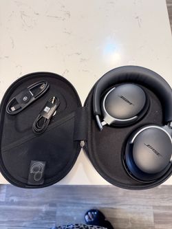 Bose QuietComfort Noise Cancelling Headphones