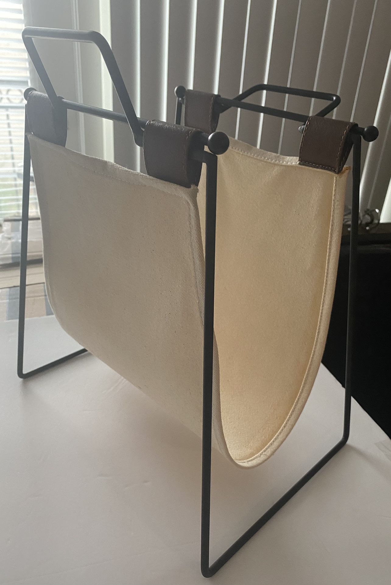 Magazine Rack