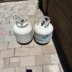 Vendo Dos Tanques De Gas 