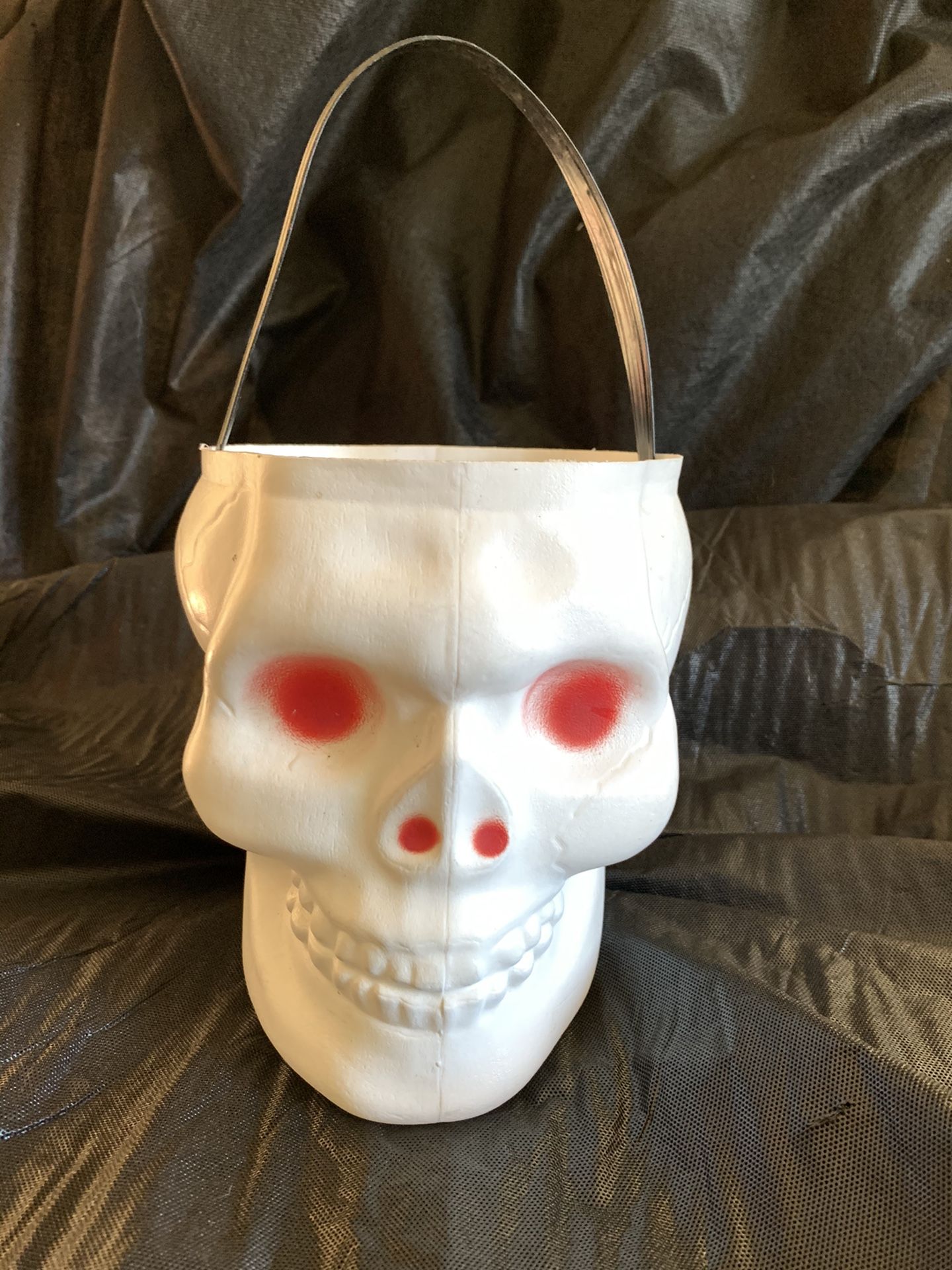 Vintage Empire Halloween Treat Bucket