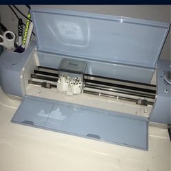 Cricut 