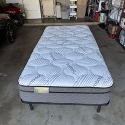 New Twin Size Pillow Top Mattress & Frame 