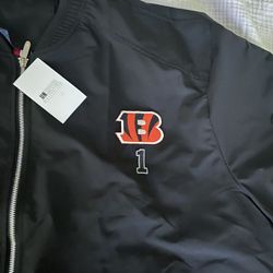Plus Size Black Men Cincinnati Bengals Jacket 5XL for any season