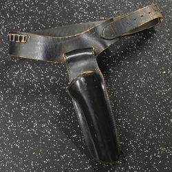 Leather holster belt