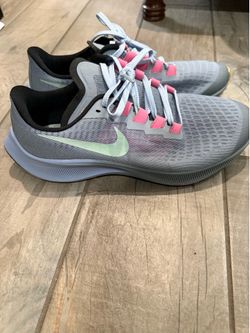 Size 7 (GS) - Nike Air Zoom Pegasus 37 Low Obsidian Mist