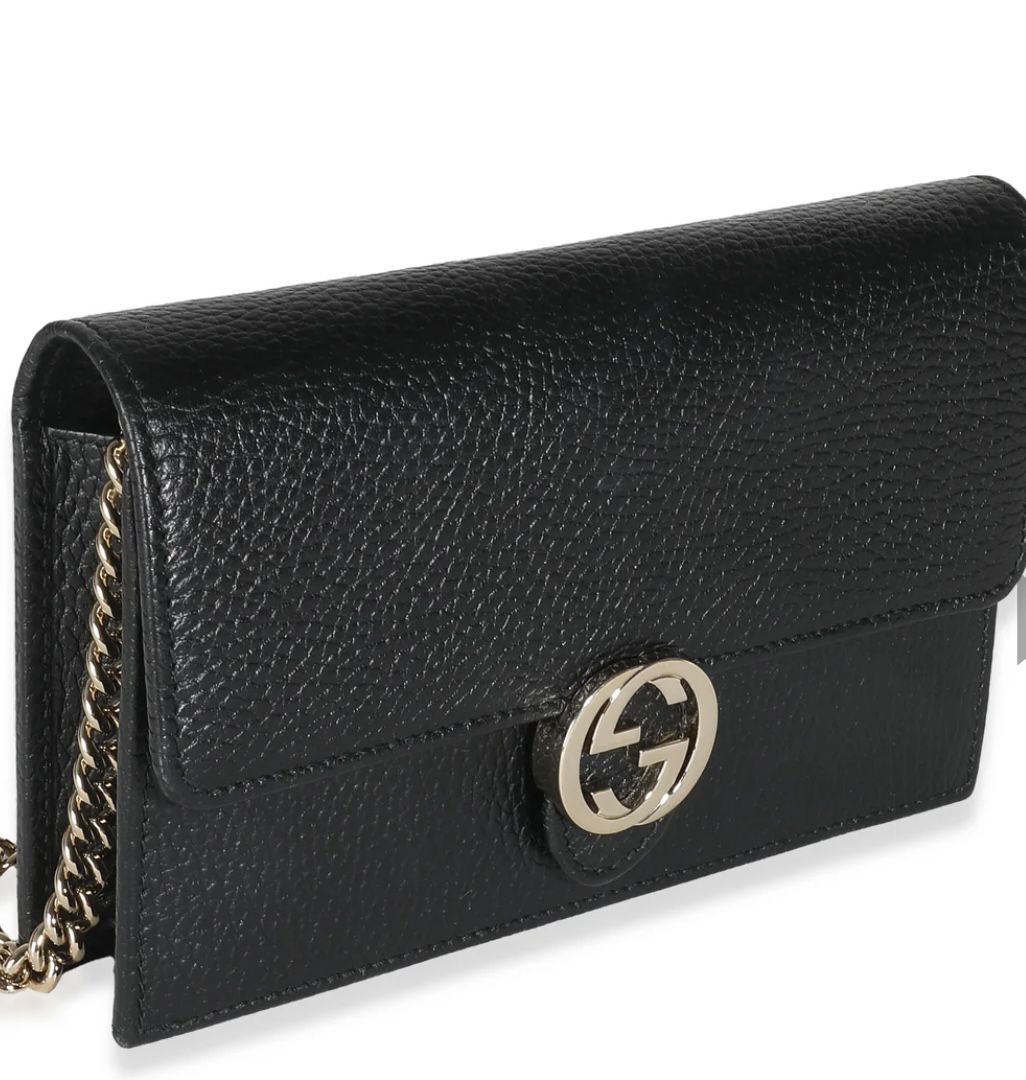 Gucci Interlocking G Chain Wallet