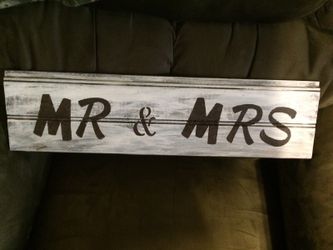 Custom Mr&Mrs sign