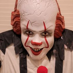 Pennywise Jumpsuit and Mask Halloween Costume
