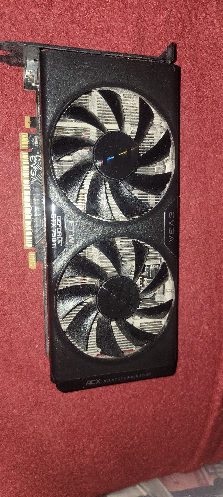 EVGA GeForce GTX 750 Ti FTW w/ EVGA ACX Cooling