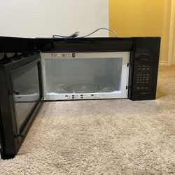 GE OVER STOVE MICROWAVE ,MICROONDA QUE VA ARRIBA DE ESTUFA COMO NUEVO