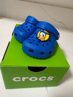 Baby crocs