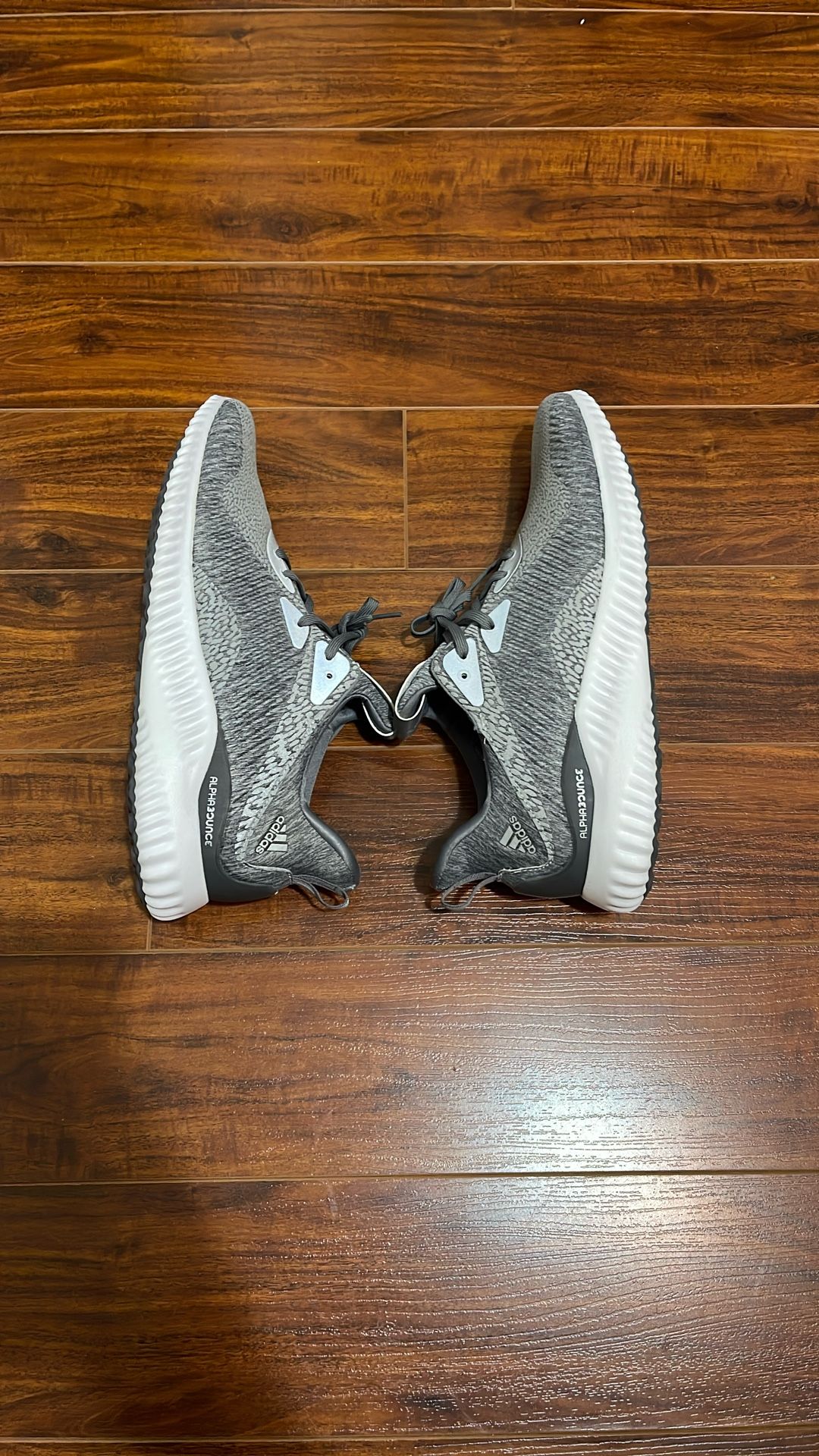 Adidas Alpha Bounce