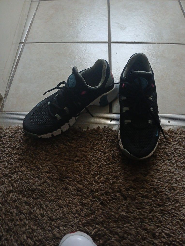 Nike Size 9