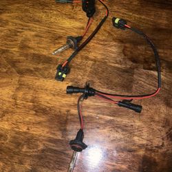 HID LEDS HEADLIGHTS and DECODERS 