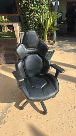gaming chair/desk chair