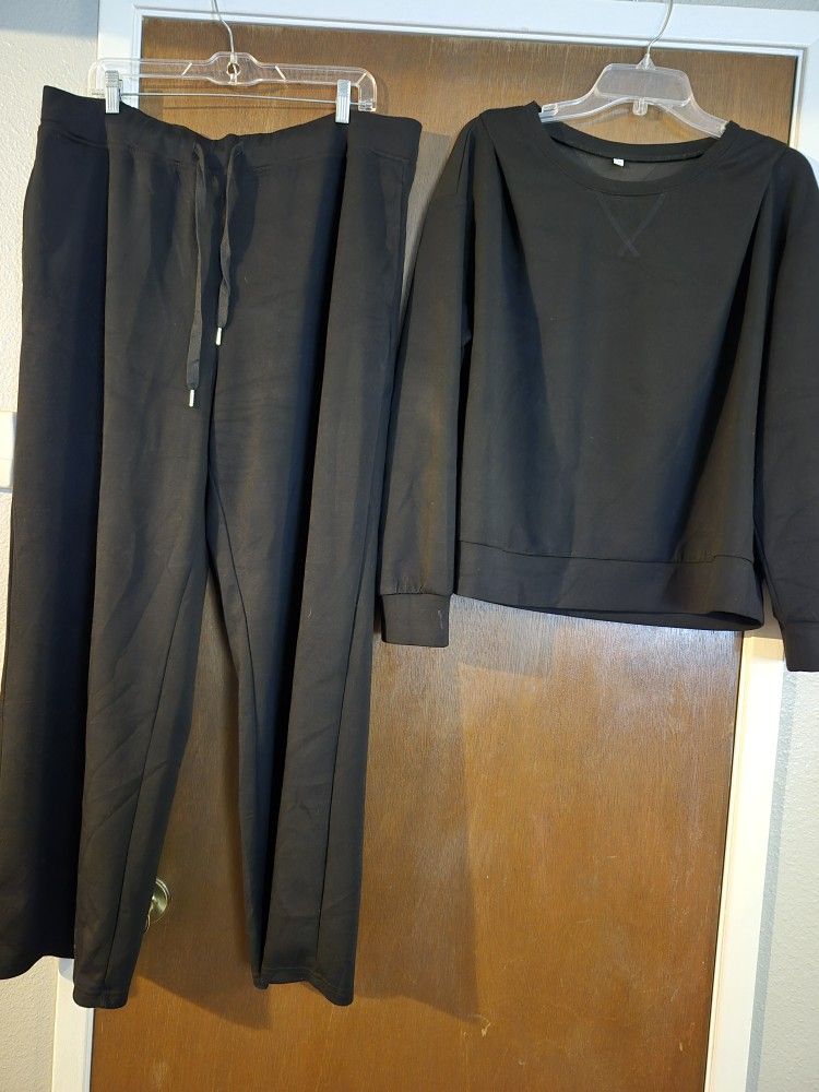 H&M CLASIC SWEATSUIT SIZE 2XL NEW