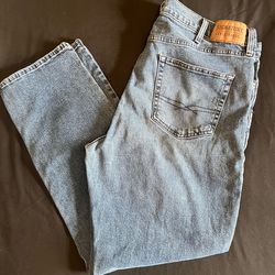 Men’s Levi Signature Relaxed Fit Jeans 40 x 32