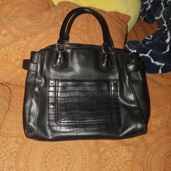Black Time And Tru Shoulder Bag