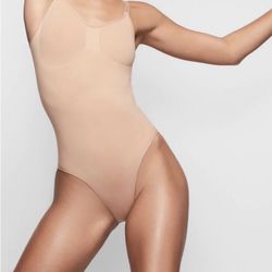 SKIMS Sculpting Snaps Bodysuit New
