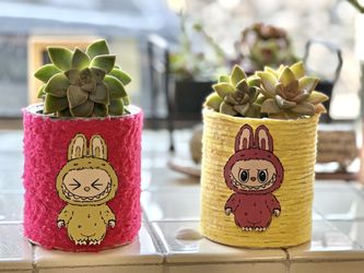 Center Pieces Labubu