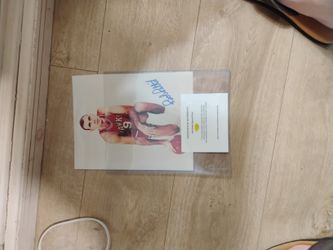 Bob Petit Cert Of Auth. Signed 8×10 Picture. 