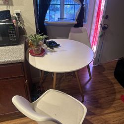 Kitchen Table Set 