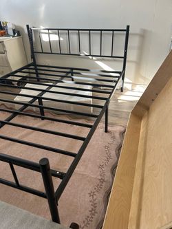 Twin bed