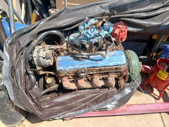 Chevy  big block  454.     Cash or trade for 4 wheeler
