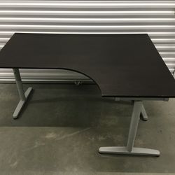 RIGHT CORNER GALANT DESKS