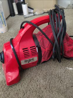 DIRT DEVIL HANDHELD VACUUM