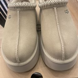 UGG Mustard Seed Size 7 