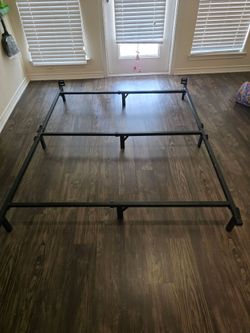 Metal Bed Frame (Twin/Full/Queen)