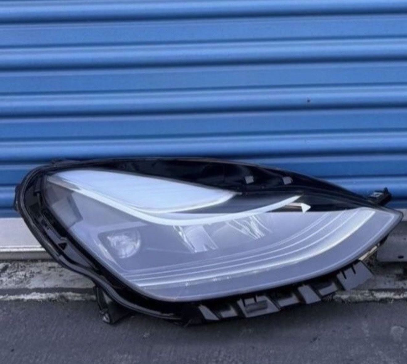 Tesla Model 3/ Y 2021 2022 2023 Right Side LED Headlight OEM