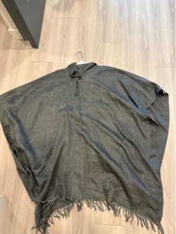 Authentic Colombian Ruana/Poncho – Handmade (New)