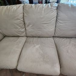 Free Couch (Cream Color)