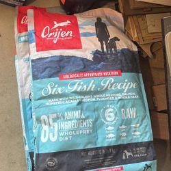 Six Fish Dog Food 
