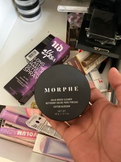 Morphe Solid Brush / sponge Cleaner
