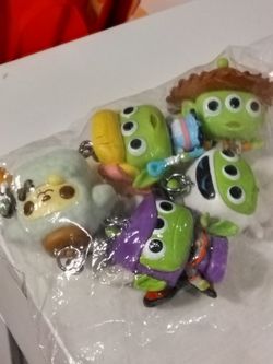 Alien Remix Pocket Keychains Lot