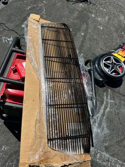 Toyota Tundra grill 2010 - 2013