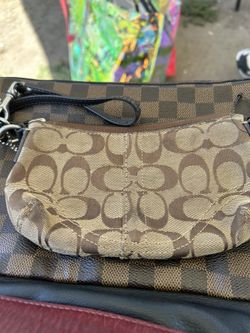 Coach. Coin Purse
