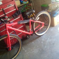 Bike BMX. R 27.5