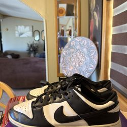 Used Nike Dunk Low Retro White Black Panda size 10.5 DD1391-100 $25  