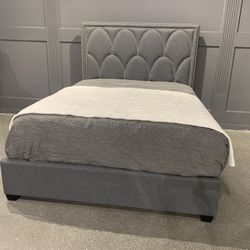 New Gray Fabric Bed Frame In Queen Or Eastern King Size