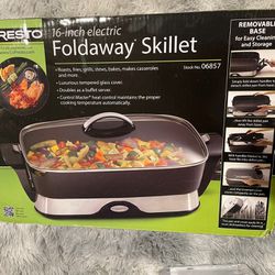 Presto 16” Electric Skillet for Sale in Cleveland, OH - OfferUp